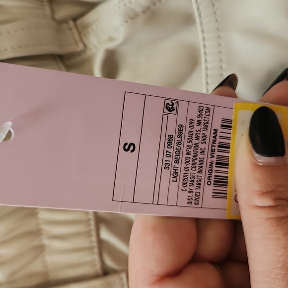 Faux Leather Pants - NEW - Picture 4 of 5